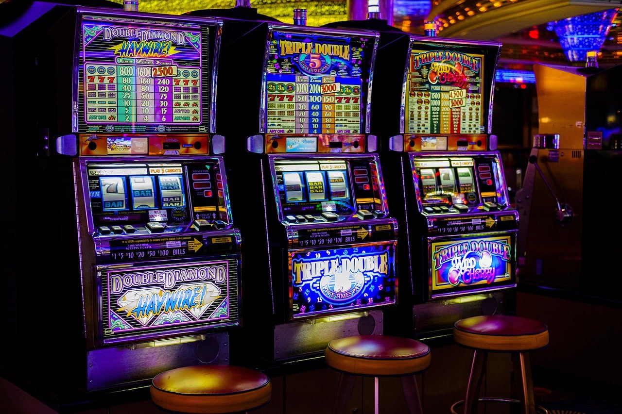 Live Casino dengan dealer langsung yang tersedia di Lobby Game kaostoge